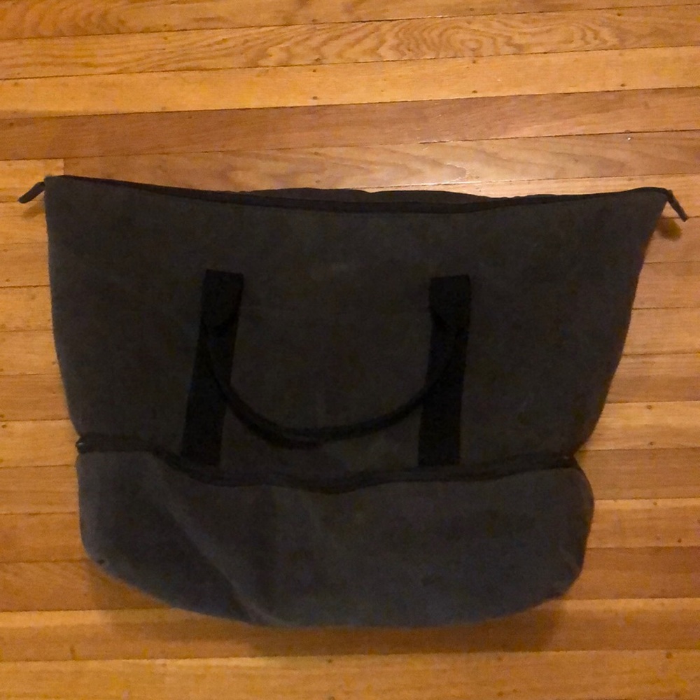 Lo & Sons Catalina weekender bag